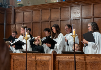 Cathedral-Choir-Singing